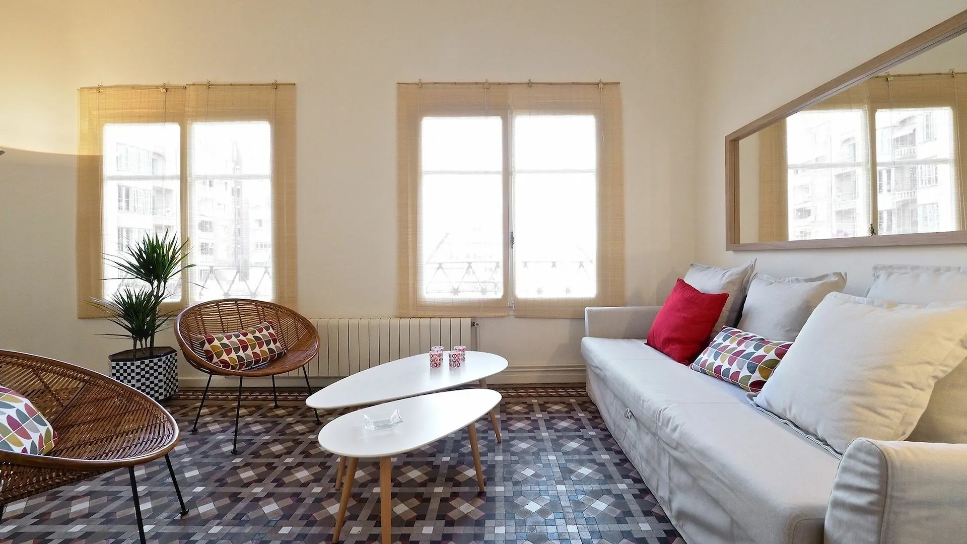 Placa Catalunya Design Barcelona Apartment