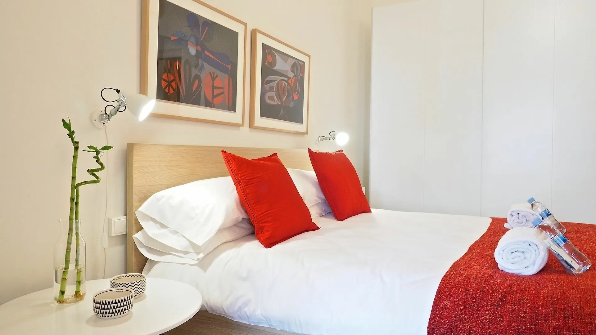 Placa Catalunya Design Barcelona 0*,  Spain